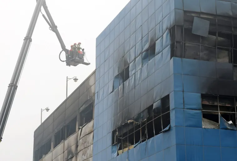 Za vrijeme ručka izbio smrtonosni požar u tvornici autodijelova: Poginulo 14 ljudi, jo&scaron; 60 ozlijeđeno