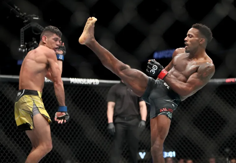 UFC-ovog '50 centa' upucali u lice i ostavili da krvari na cesti: 'Ne bojim se ničeg'