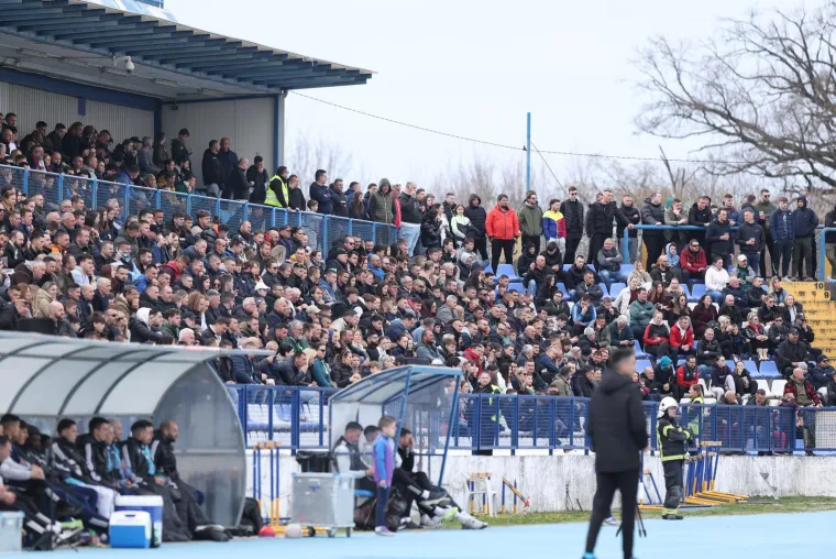 Osebujni trener Vukovara ne može vjerovati &scaron;to ga je sna&scaron;lo: Cijela domaća tribina navija za Hajduk?