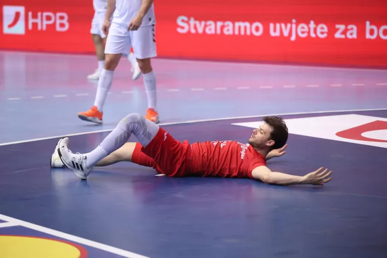 Tribine pune ljepote, glamura i poznatih lica: Evo tko je bio na utakmici Hrvatska - &Scaron;vicarska