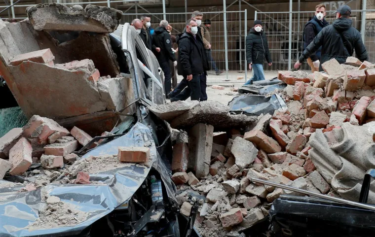 Kao da je bilo jučer: Držali smo smo se skupa, a nismo smjeli. Zemlja se tresla, cigle su padale...