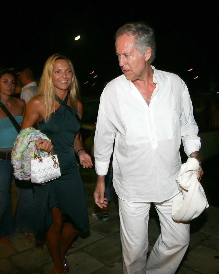 Bila je najveća zvijezda 90-ih, biv&scaron;i ju je izbacio na ulicu: Evo kako se mijenjala Vlatka Pokos