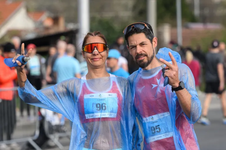 Tisuće ljudi jutros trčalo Zagrebom: Pogledajte atmosferu ispred NSK