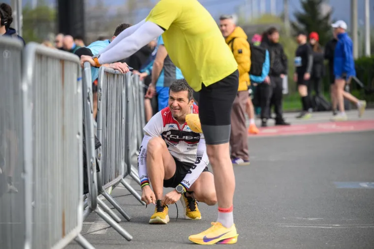 Tisuće ljudi jutros trčalo Zagrebom: Pogledajte atmosferu ispred NSK
