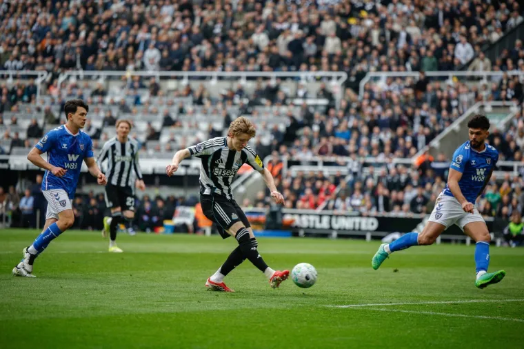 Sunderland slavio u žestokom derbiju kojemu su prethodili veliki navijački neredi