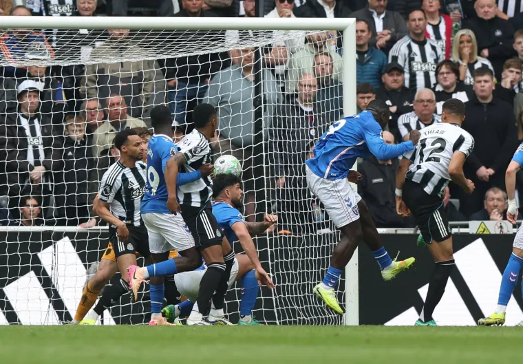 Sunderland slavio u žestokom derbiju kojemu su prethodili veliki navijački neredi