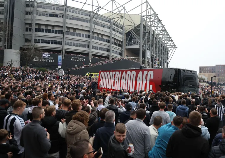 Sunderland slavio u žestokom derbiju kojemu su prethodili veliki navijački neredi