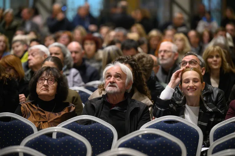 Plenković s troje ministara na koncertu u bazilici koja je prije &scaron;est godina bila uni&scaron;tena