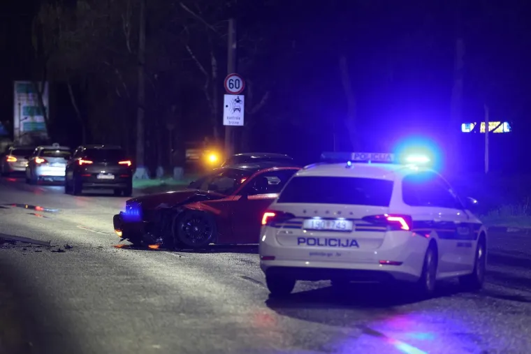 Ženu udarili dijelovi stanice, ozlijeđen i vozač BMW-a: Doznajemo detalje nesreće u Zagrebu