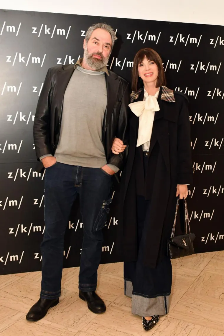 Domaći glumci se okupili u ZKM-u, a svi su gledali novi imidž Bojane Gregorić Vejzović