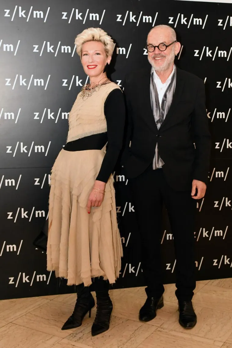 Domaći glumci se okupili u ZKM-u, a svi su gledali novi imidž Bojane Gregorić Vejzović