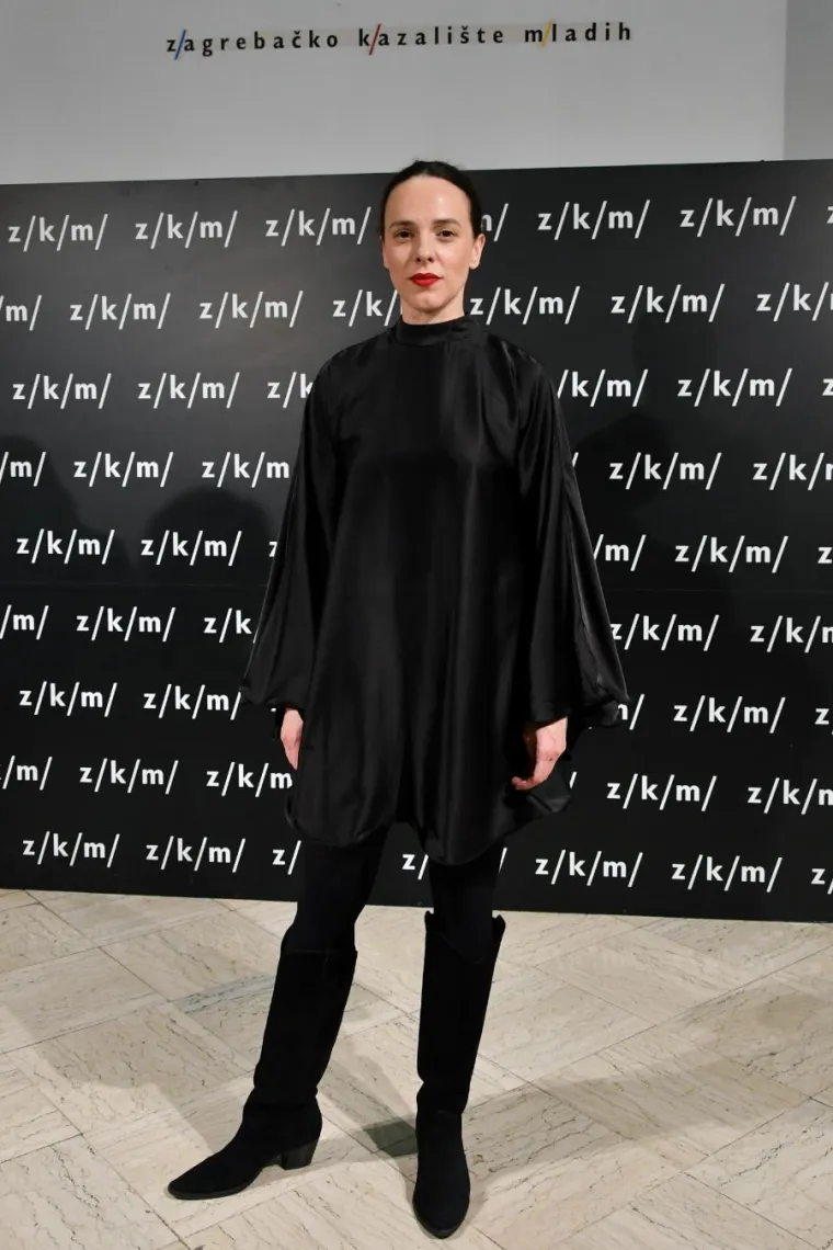 Domaći glumci se okupili u ZKM-u, a svi su gledali novi imidž Bojane Gregorić Vejzović