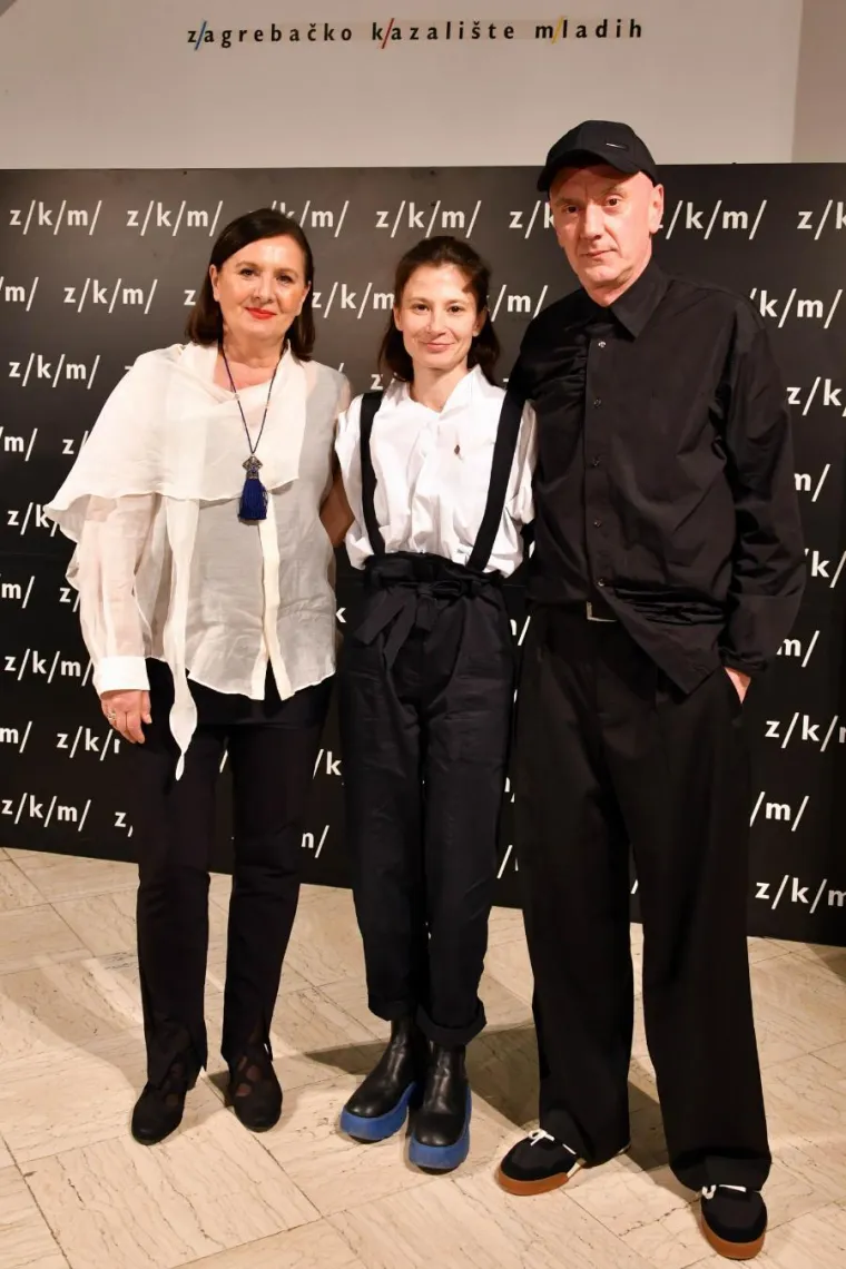 Domaći glumci se okupili u ZKM-u, a svi su gledali novi imidž Bojane Gregorić Vejzović