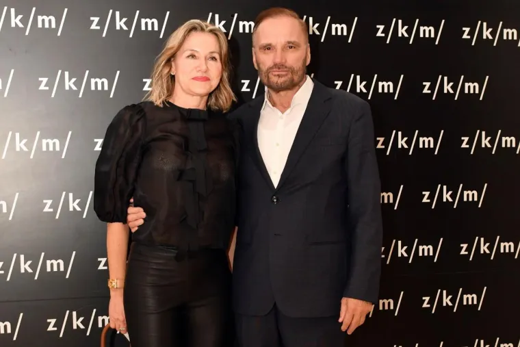 Domaći glumci se okupili u ZKM-u, a svi su gledali novi imidž Bojane Gregorić Vejzović