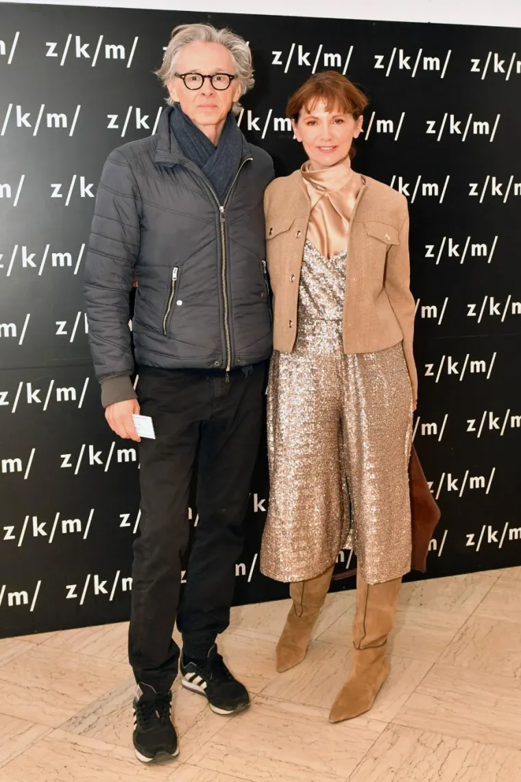 Domaći glumci se okupili u ZKM-u, a svi su gledali novi imidž Bojane Gregorić Vejzović