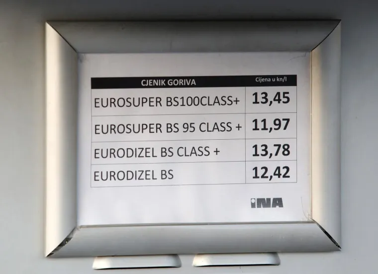 Hrvati nikad nisu skuplje tankali: Pogledajte koliko smo gorivo plaćali prije &scaron;est godina