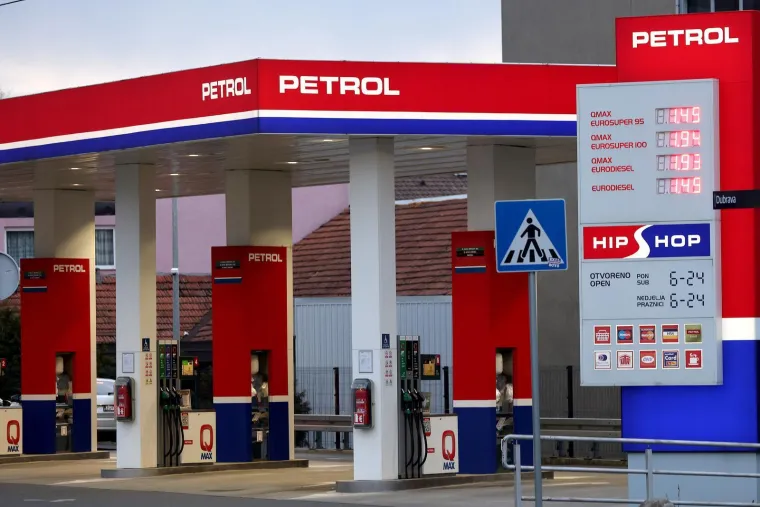 Hrvati nikad nisu skuplje tankali: Pogledajte koliko smo gorivo plaćali prije &scaron;est godina