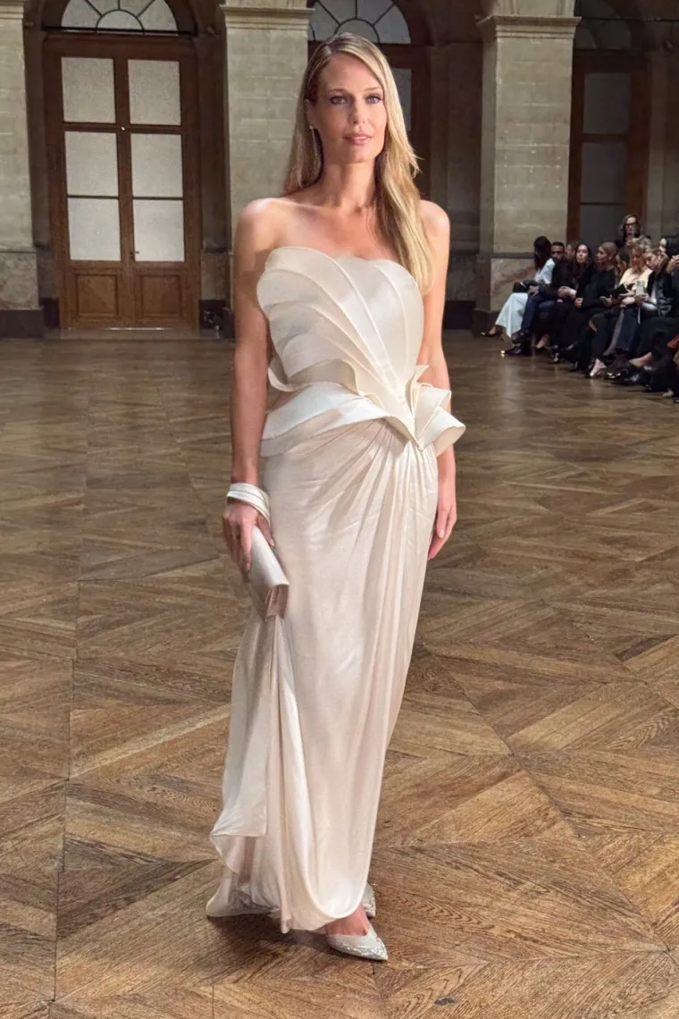 Lijepa nećakinja princeze Diane vi&scaron;e ne može proći nezamijećeno: Naslijedila je tetine plave oči