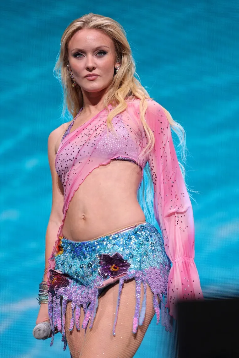 Plavokosu Zaru Larsson uspoređuju s Barbie, a jedan komentar ju je ko&scaron;tao tri milijuna