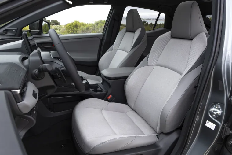 Toyota ima novi SUV: Ističe se dizajnom, ali i vrhunskim karakteristikama