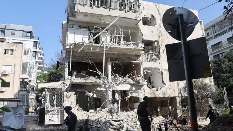 Kaos u Tel Avivu: Pogledajte što su Iranci napravili raketnim napadom