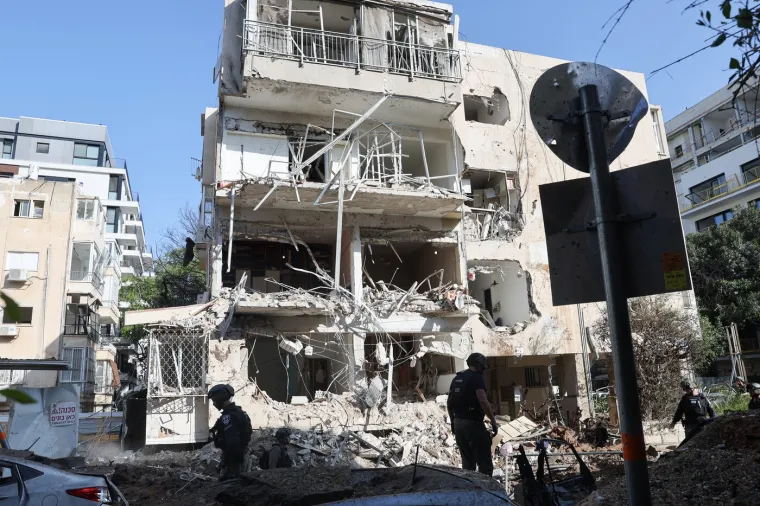 Kaos u Tel Avivu: Pogledajte &scaron;to su Iranci napravili raketnim napadom