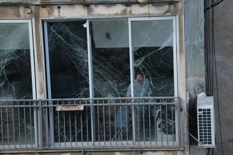 Kaos u Tel Avivu: Pogledajte &scaron;to su Iranci napravili raketnim napadom