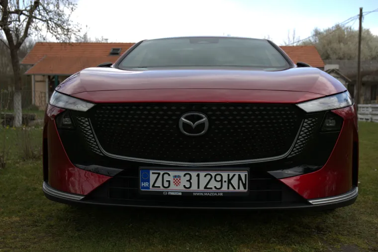 Je li ovo najljep&scaron;i automobil dana&scaron;njice? Mislili su na ba&scaron; svaki detalj, pogledajte ljepoticu