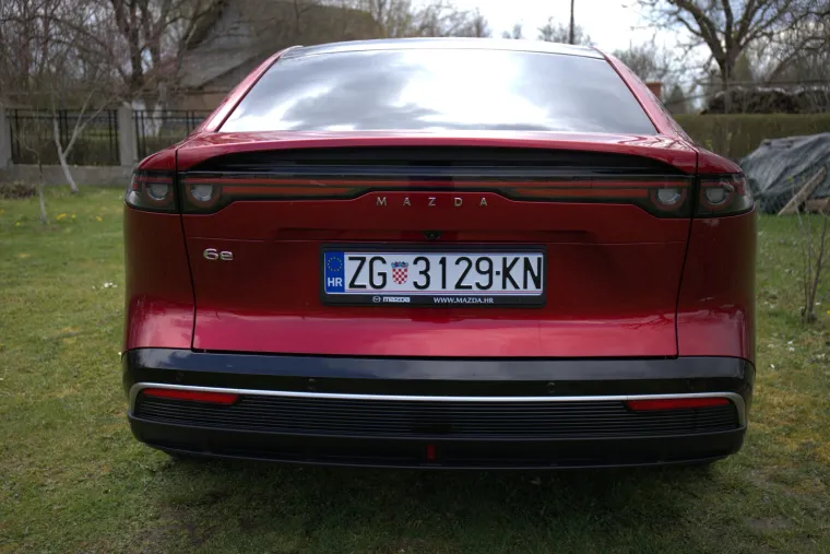 Je li ovo najljep&scaron;i automobil dana&scaron;njice? Mislili su na ba&scaron; svaki detalj, pogledajte ljepoticu