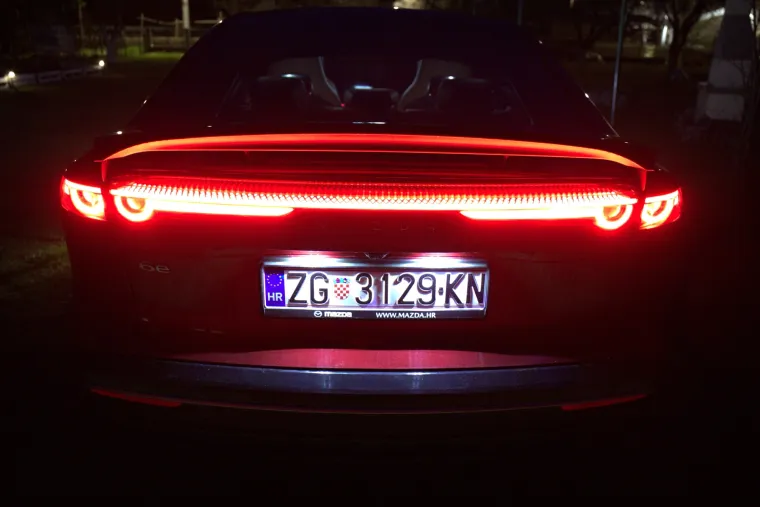 Je li ovo najljep&scaron;i automobil dana&scaron;njice? Mislili su na ba&scaron; svaki detalj, pogledajte ljepoticu