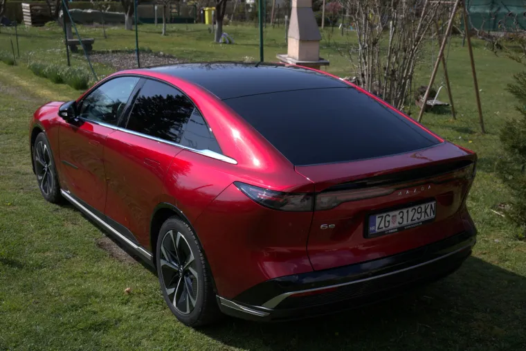 Je li ovo najljep&scaron;i automobil dana&scaron;njice? Mislili su na ba&scaron; svaki detalj, pogledajte ljepoticu