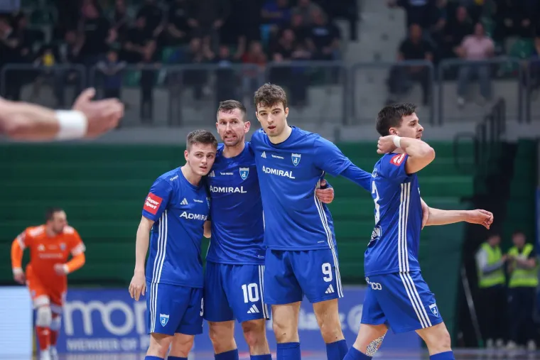 Pogledajte kako je izgledao spektakl u Ciboni: Boysi napravili pravi show