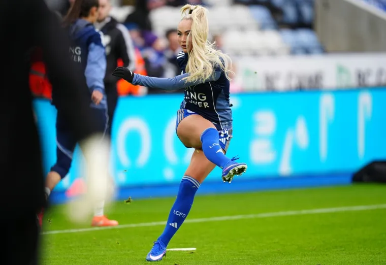 Fatalna plavu&scaron;a na nezapamćenom udaru: 'To &scaron;to pričaju o meni nije istina'