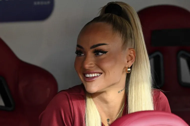 Fatalna plavu&scaron;a na nezapamćenom udaru: 'To &scaron;to pričaju o meni nije istina'