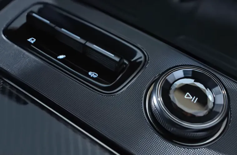 'Zvijer' bri&scaron;e sve &scaron;to smo do sada znali! Svi žele ovaj SUV: U 38 minuta čak 10.000 narudžbi