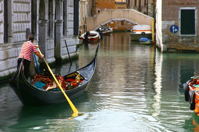 Deset najnevjerojatnijih vodenih čuda svijeta: Od veličanstvenih prizora zastaje dah