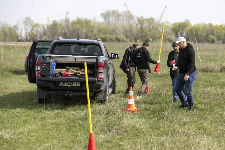 Dinamova zaklada odu&scaron;evila humanitarnom akcijom u Vukovaru: Poletio i dron za dva dobra djela u jednom