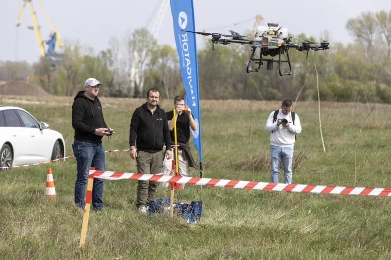 Dinamova zaklada odu&scaron;evila humanitarnom akcijom u Vukovaru: Poletio i dron za dva dobra djela u jednom