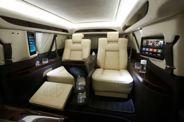 Auto? Ne, već monstrum od 600.000 &euro;! Spoj brutalne sile i luksuza kakvog jo&scaron; niste vidjeli