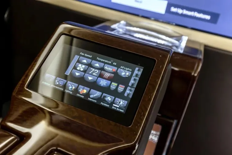 Auto? Ne, već monstrum od 600.000 &euro;! Spoj brutalne sile i luksuza kakvog jo&scaron; niste vidjeli