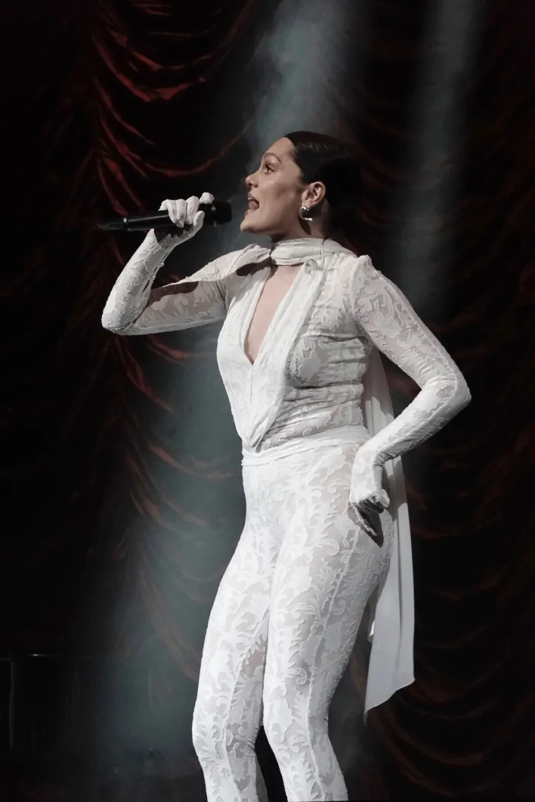 Jessie J život nije mazio: Ljubila je zgodnog stripera i pobijedila karcinom dojke