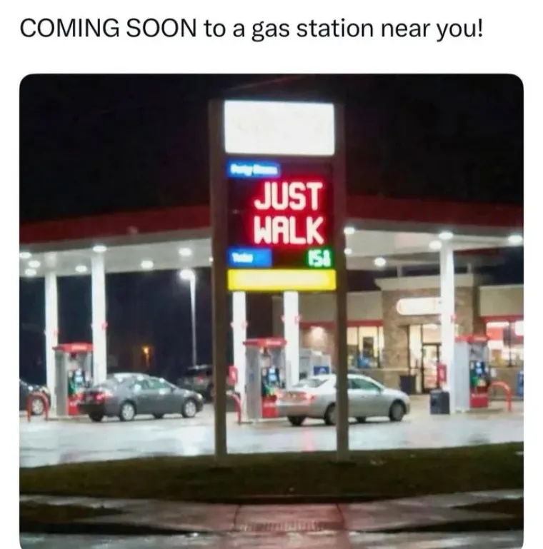 Tko bi rekao da ćemo se cijenama goriva moći i nasmijati: Pogledajte ove memove, urnebesni su