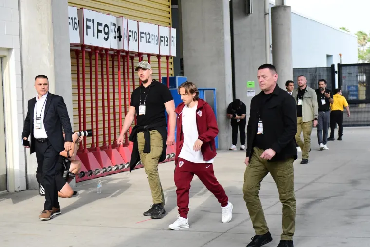 Dolazak Hrvata na Camping World, pogledajte s kim su Luka i Dalić u&scaron;li na stadion