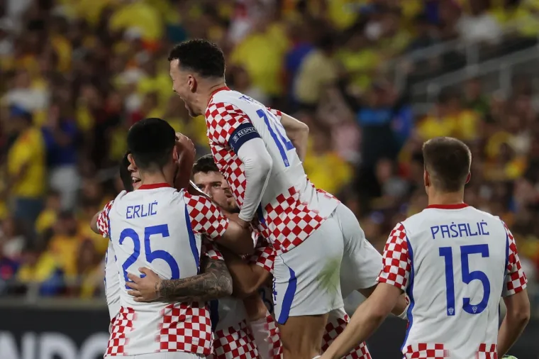 Hrvatska svijetu pokazala nove dresove za SP: Evo &scaron;to se sve događalo protiv Kolumbije