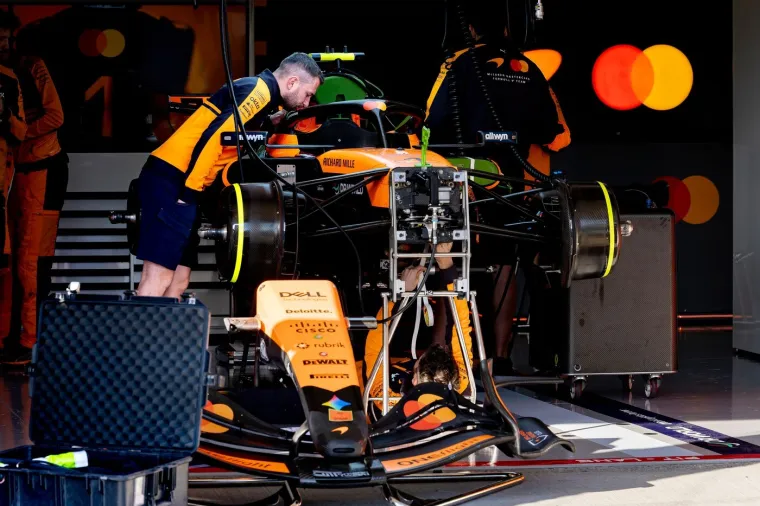 Spektakularni prizori s kultne staze: Hrvatska zastava privukla pažnju