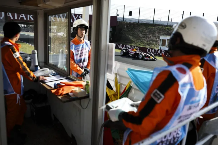 Spektakularni prizori s kultne staze: Hrvatska zastava privukla pažnju