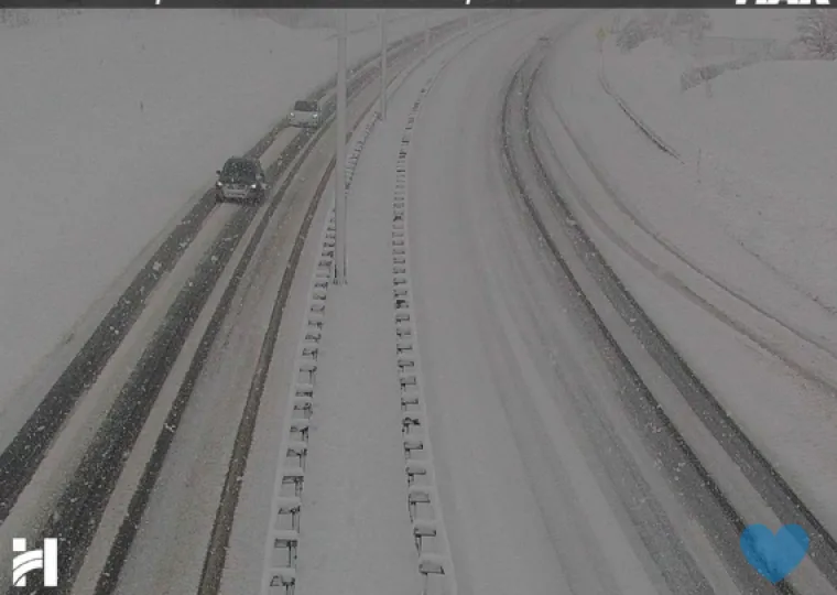 Snježni &scaron;ok u Hrvatskoj! Proljeće nestalo preko noći, ovi prizori su nestvarni...