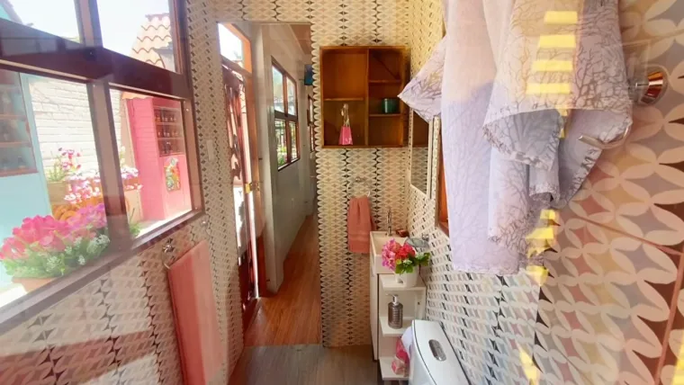 Izgradio je najužu kuću na svijetu, s prednje strane &scaron;iroku samo 63 cm! I iznutra izgleda sjajno