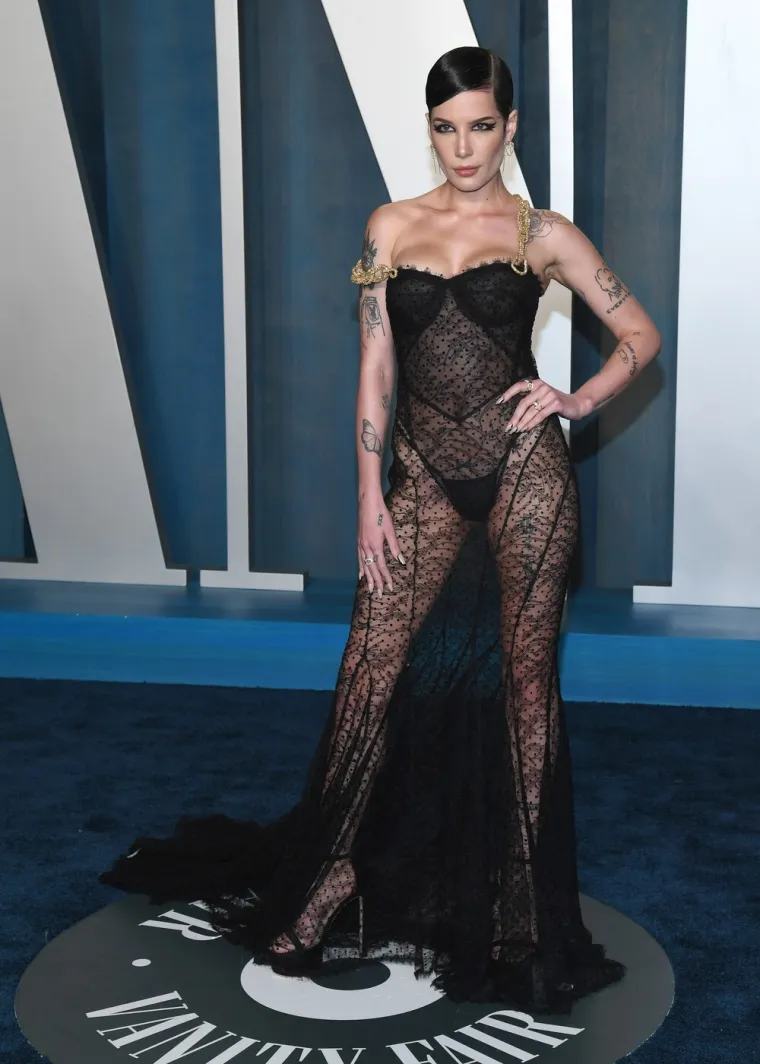 Sve je na izvol&rsquo;te: Jesu li ovo najgoli&scaron;aviji outfiti s crvenog tepiha? Prosudite sami