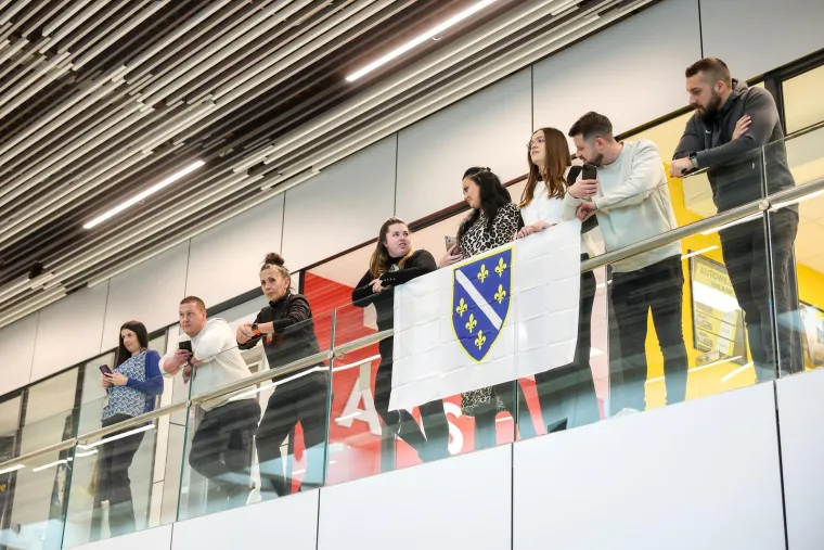 Pogledajte kako su navijači BiH dočekali Džeku i ostale heroje